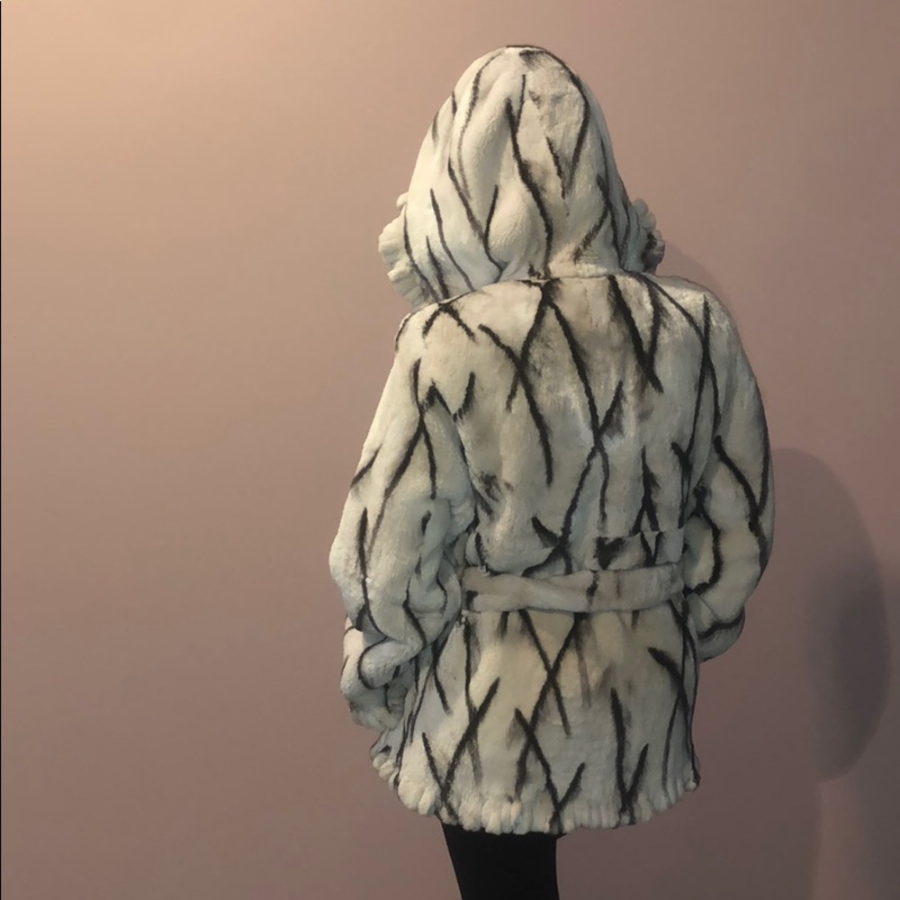 Cut beaver fur coat - Picture 7 of 7